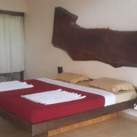Wildernest Nature Resort Chorla Ngoại thất bức ảnh